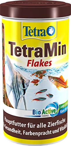 TetraMin (Hauptfutter für alle Zierfische in Flockenform, für ein langes und gesundes Fischleben und klares Wasser, plus Präbiotika für verbesserte Körperfunktionen und Futterverwertung), 1 Liter Dose - 1